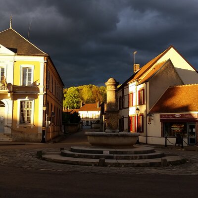 La Place de Bussy en Othe