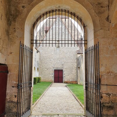 Le Clocher de l'Eglise St Médard de Bussy en Othe