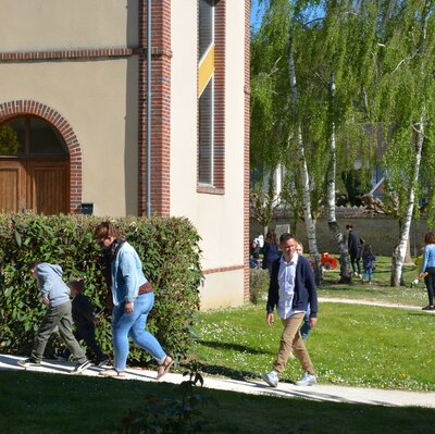 Chasse aux Oeufs dans le Parc des Epicéas